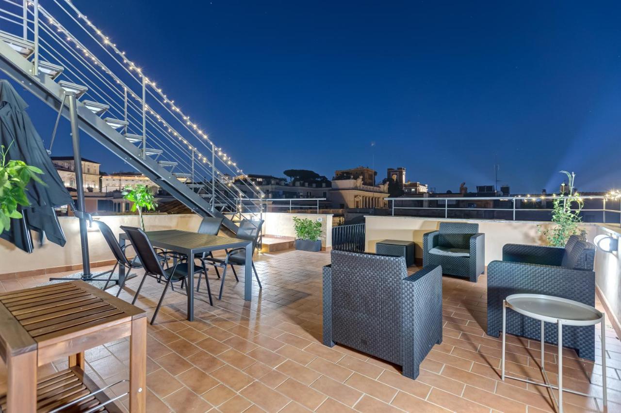 Vivilo Roma Trevi - Luxury Experience - Private Jacuzzi On Terrace - Insane View Hotel ภายนอก รูปภาพ
