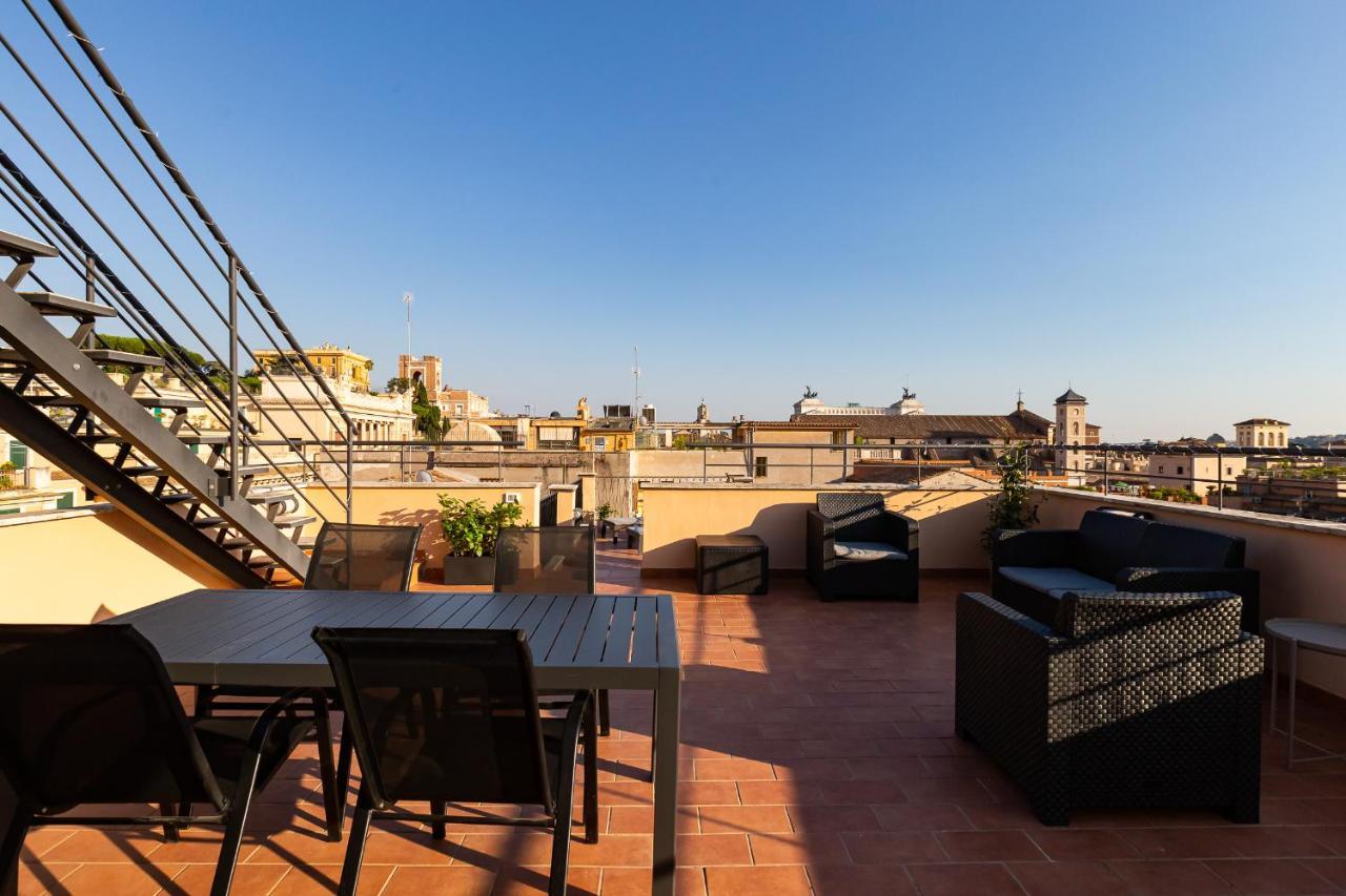 Vivilo Roma Trevi - Luxury Experience - Private Jacuzzi On Terrace - Insane View Hotel ภายนอก รูปภาพ