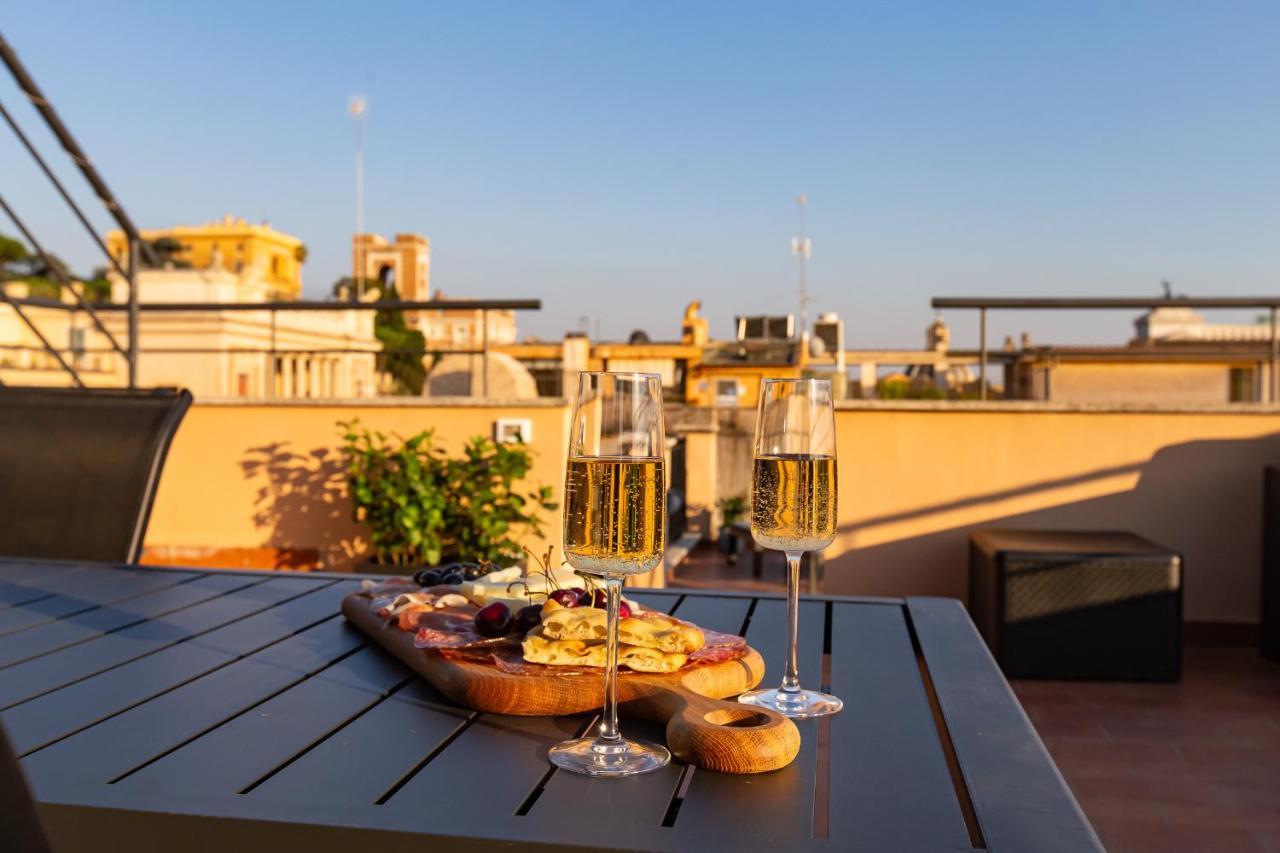 Vivilo Roma Trevi - Luxury Experience - Private Jacuzzi On Terrace - Insane View Hotel ภายนอก รูปภาพ